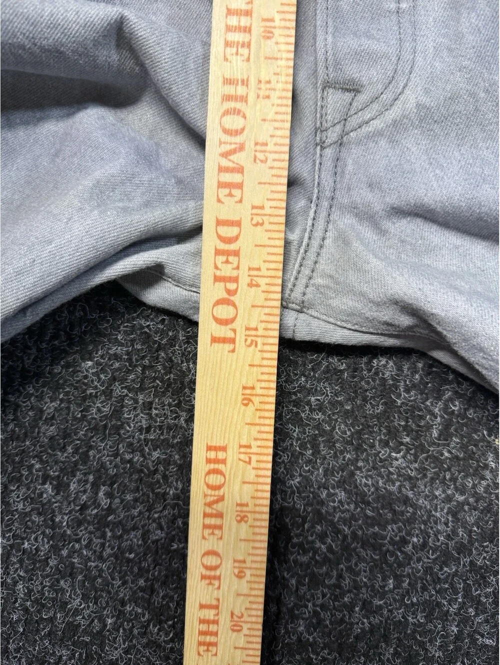 Levi's Men's Light Wash Gray Straight Fit Cotton Denim Jeans Mid Rise